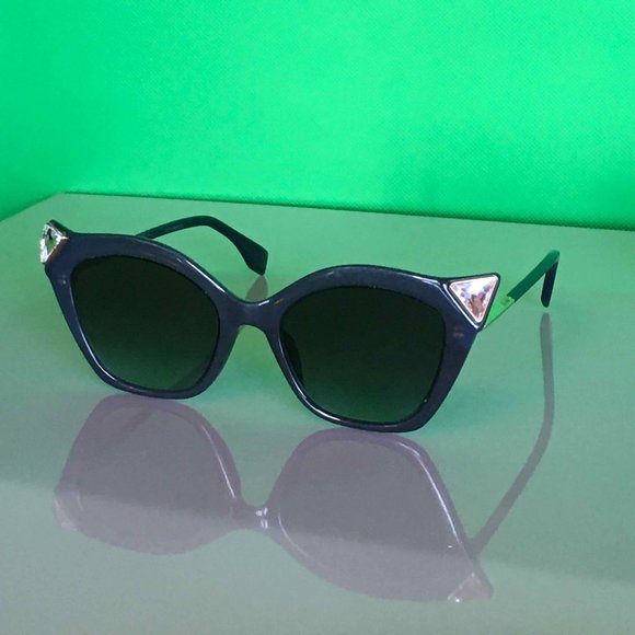 Fendi IRIDIA FF 0357/G/S Sunglasses - Picture 1 of 8